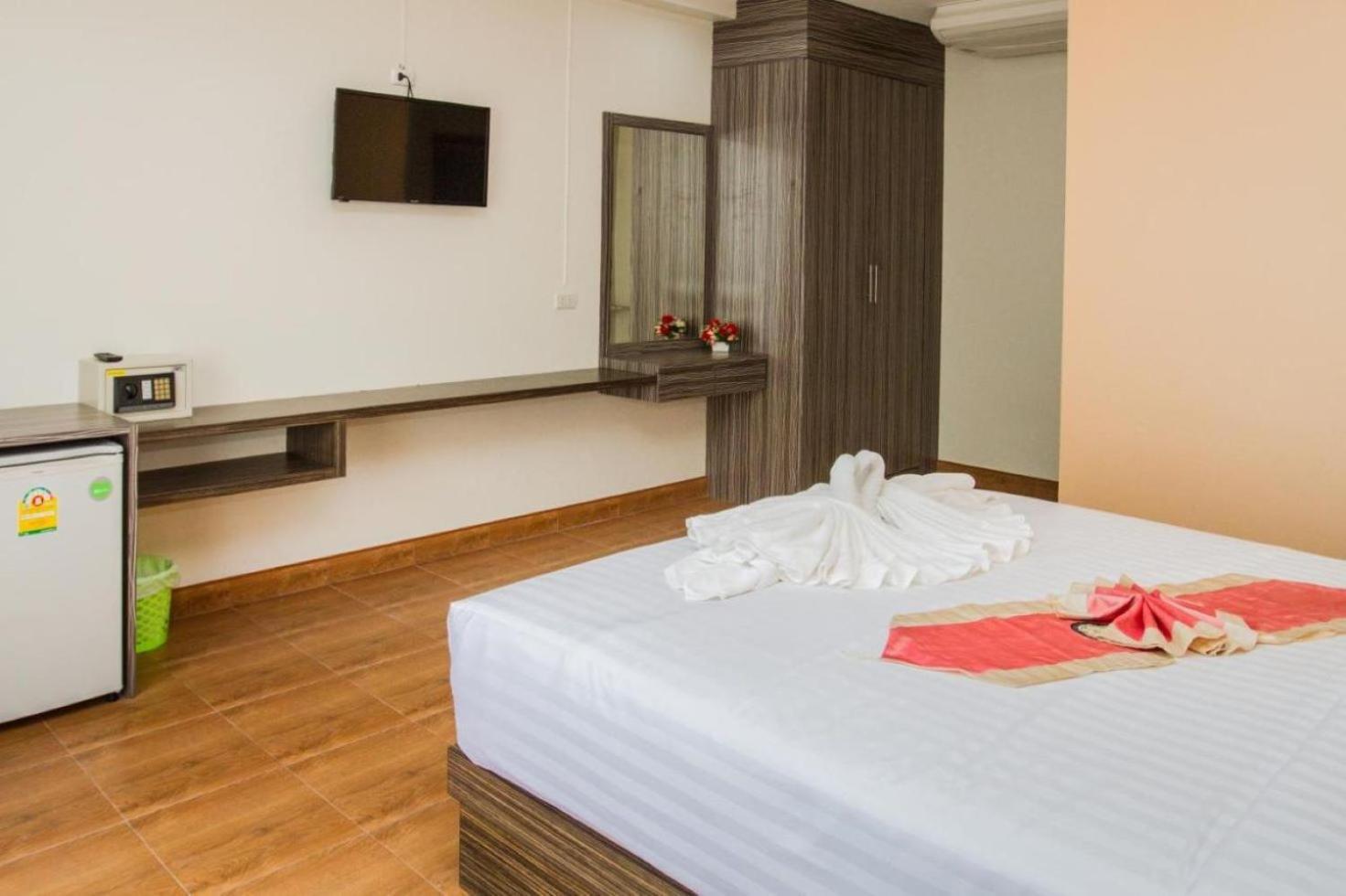 Cozy Residence Nanai Patong Exterior photo